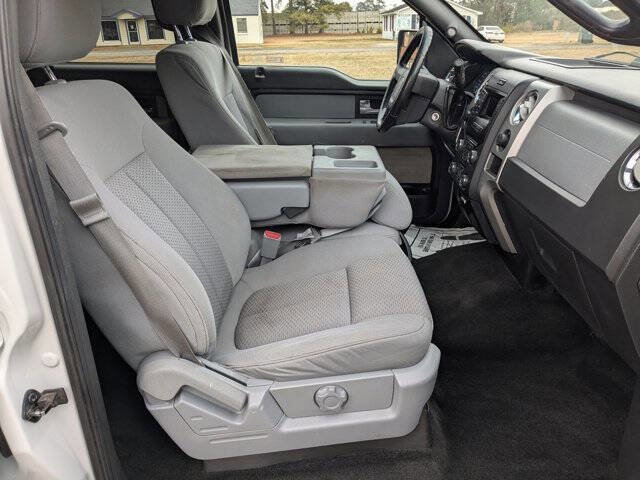 Used 2014 Ford F150 XLT w/ XLT Chrome Package image 34