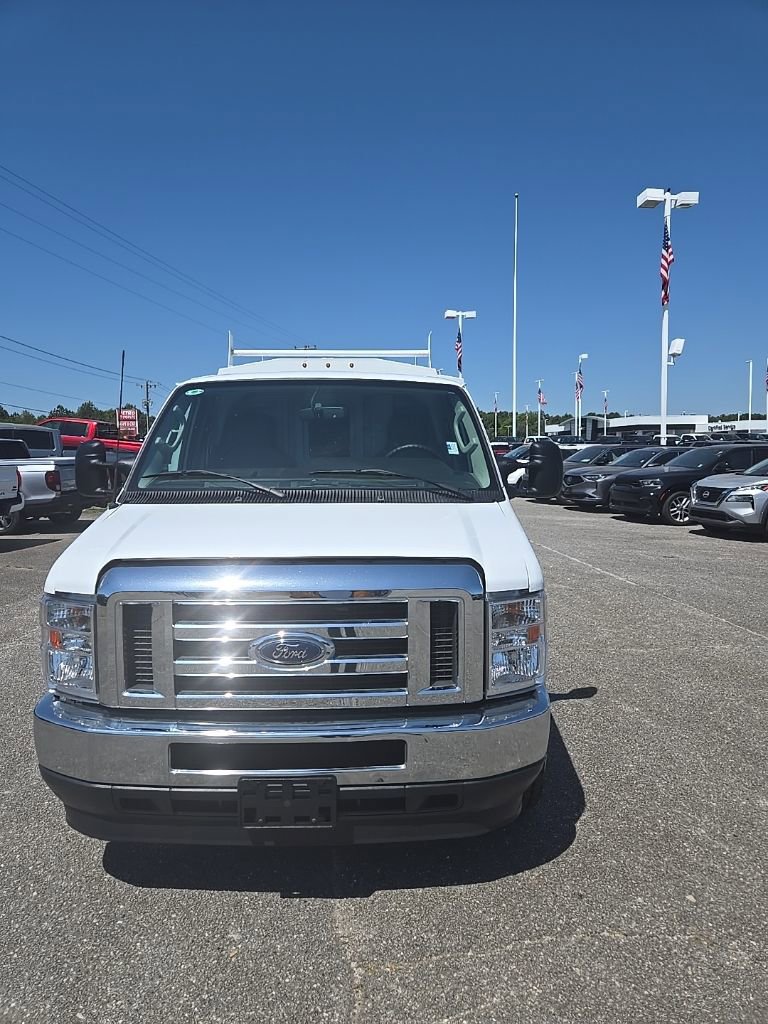 Used 2023 Ford E-350 and Econoline 350 Super Duty w/ Power Windows & Locks Group RWD image 1