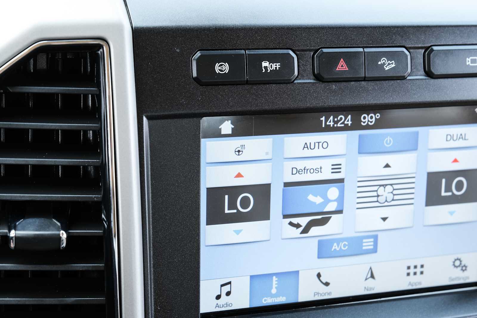 Used 2019 Ford F250 Lariat w/ Lariat Ultimate Package AWD/4WD image 50