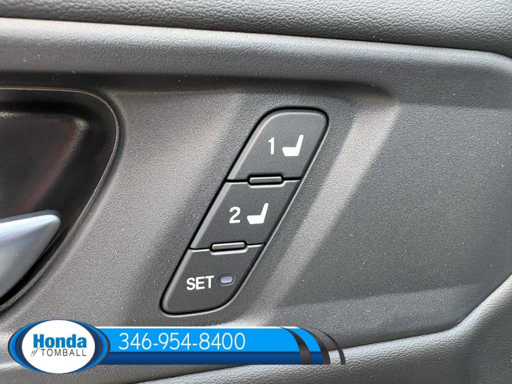 New 2026 Honda Accord Hybrid Sport-L FWD image 9