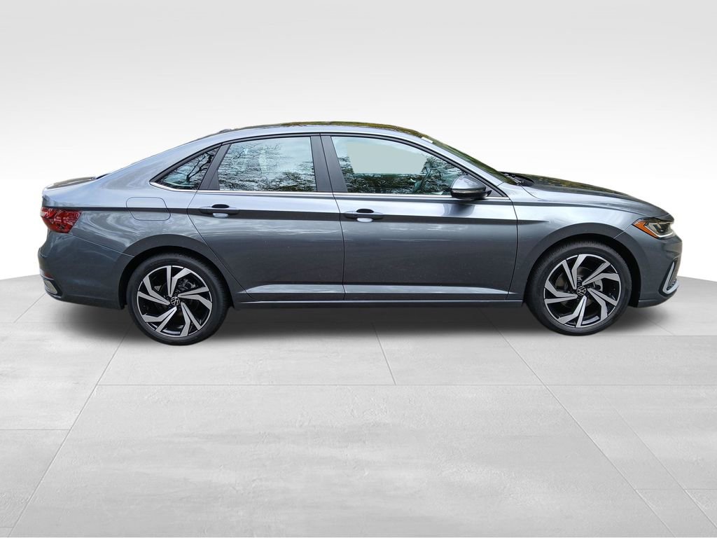 New 2026 Volkswagen Jetta SEL image 6