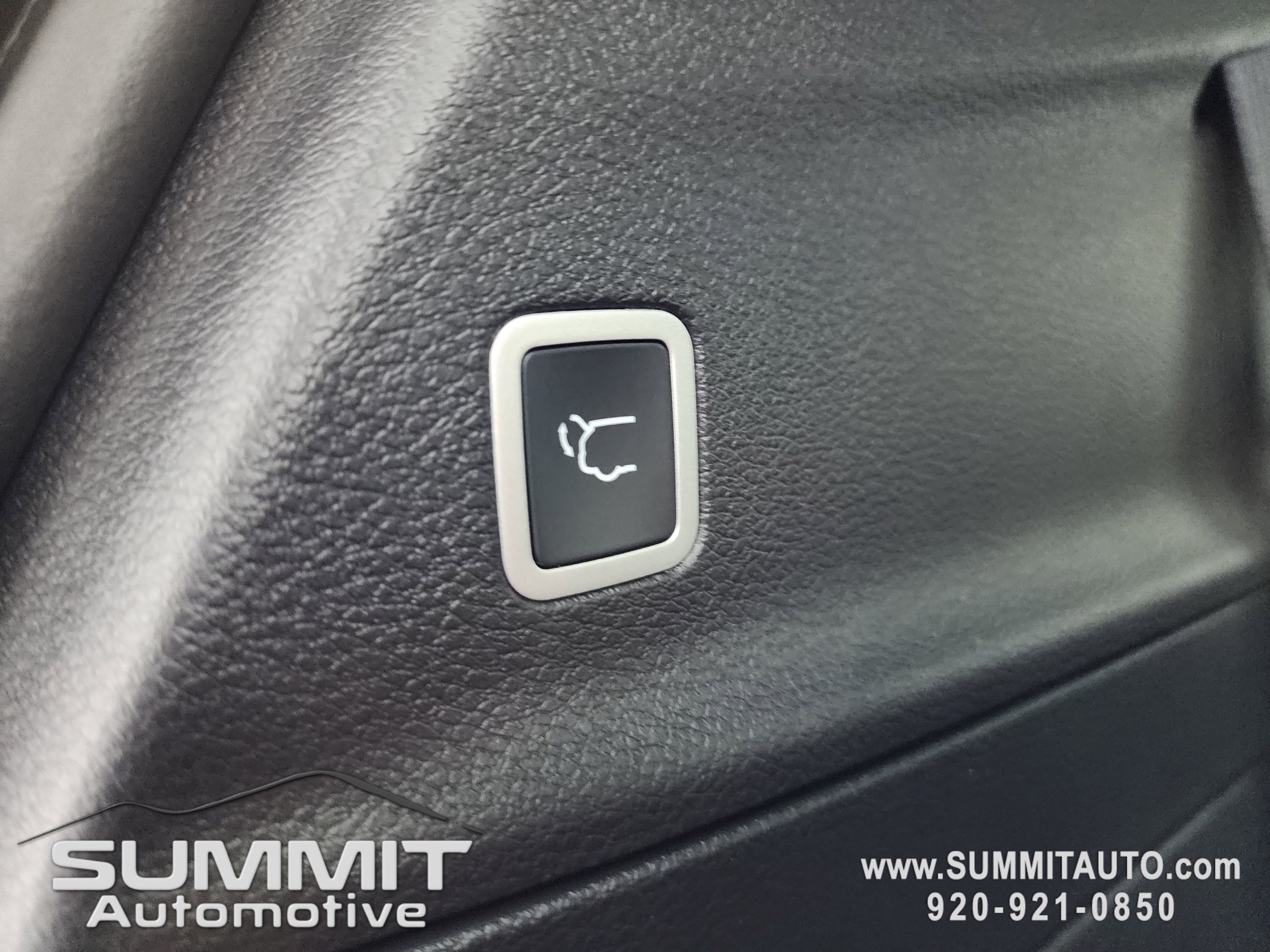 New 2026 Chrysler Pacifica Limited w/ S Appearance Package image 33