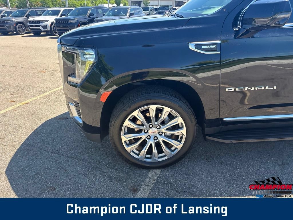 Used 2023 GMC Yukon Denali AWD/4WD image 45