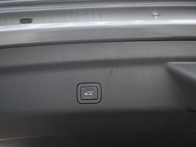 New 2026 Chevrolet Tahoe High Country image 9