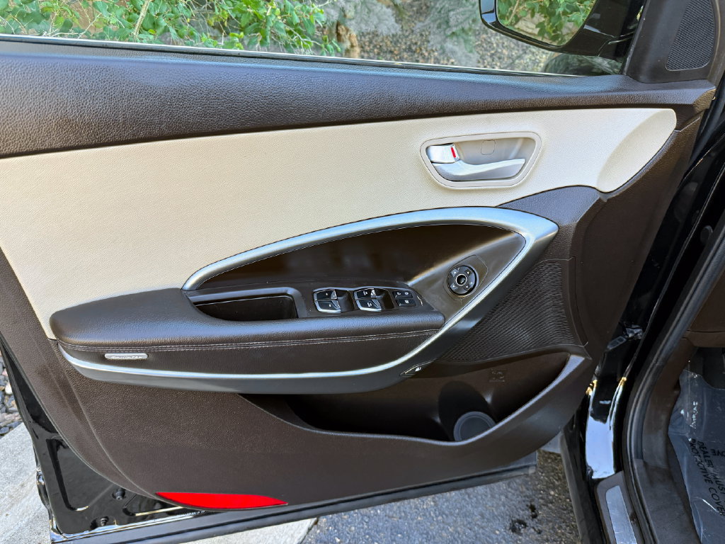 Used 2018 Hyundai Santa Fe Sport AWD/4WD image 18