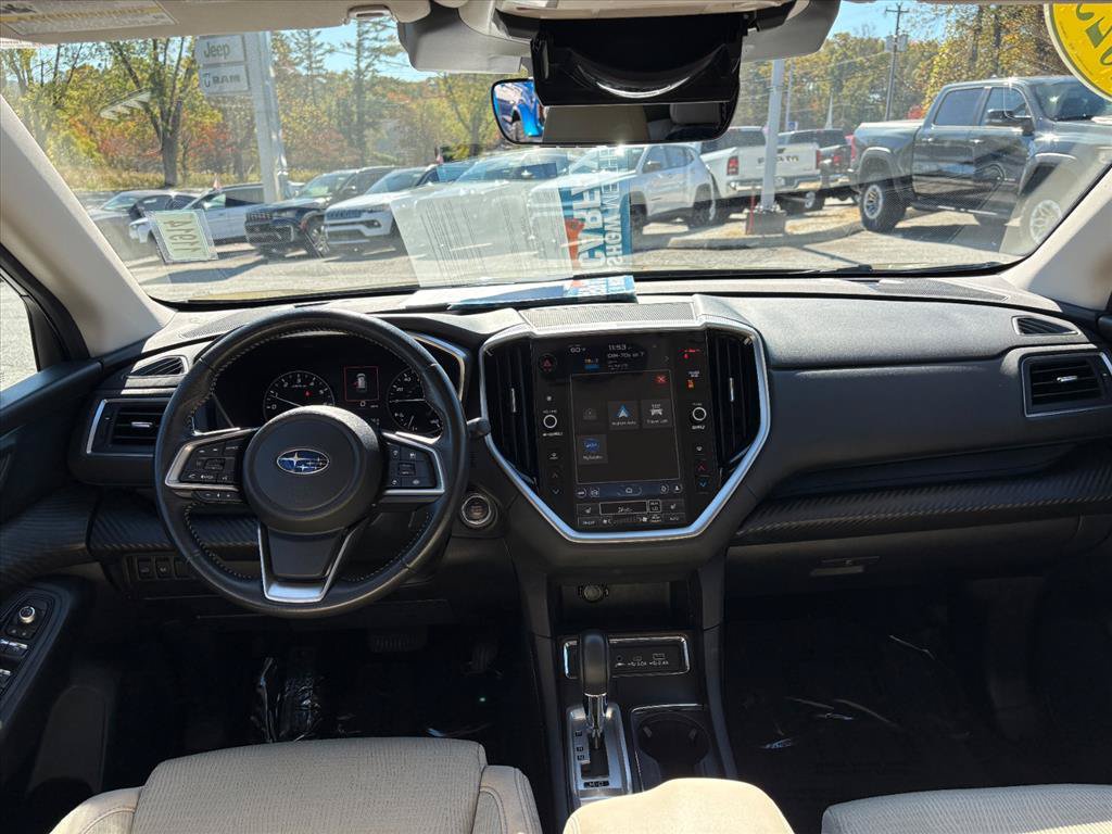 Used 2025 Subaru Ascent Premium AWD/4WD image 8