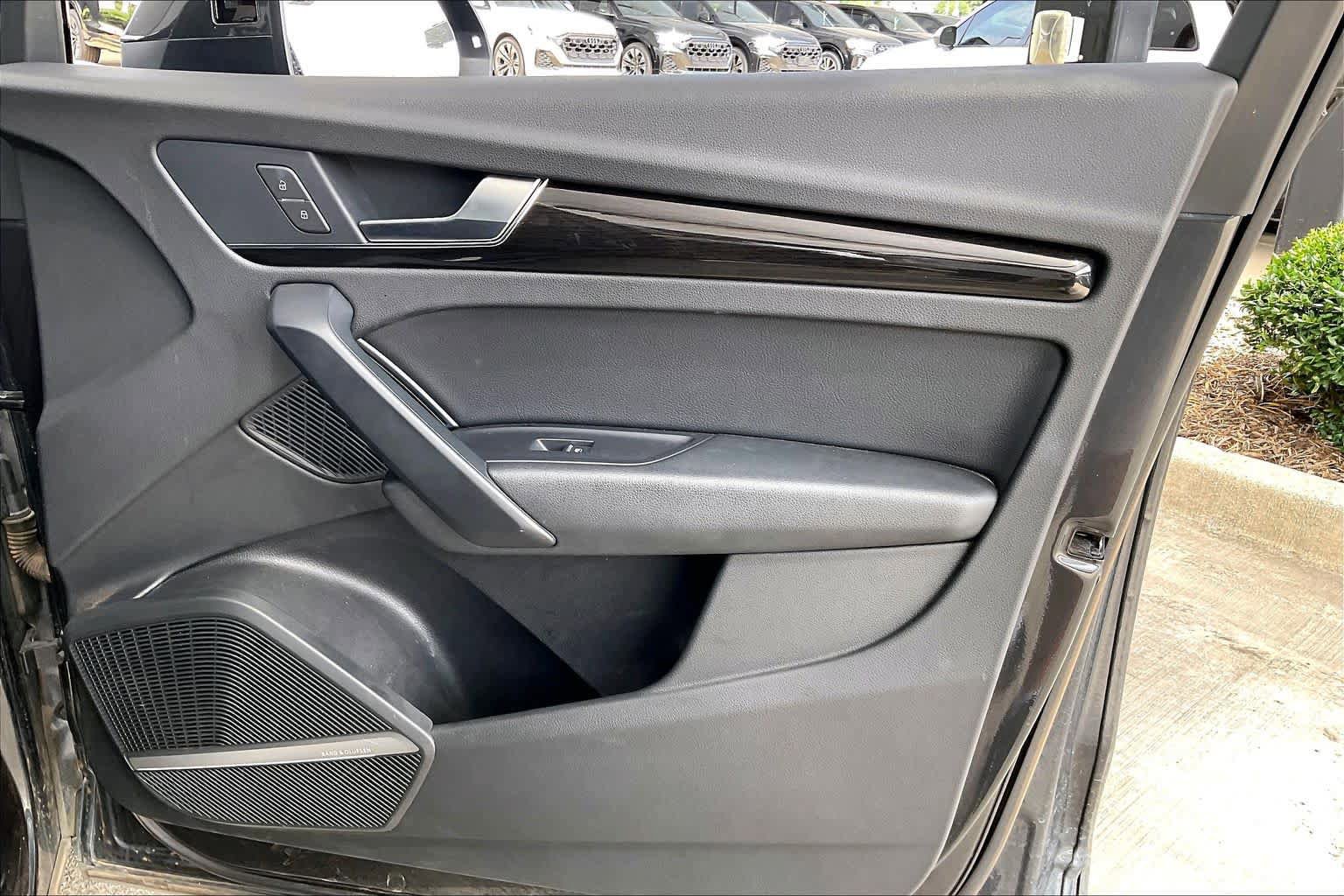 Used 2018 Audi Q5 2.0T Premium Plus w/ Premium Plus Package AWD/4WD image 23