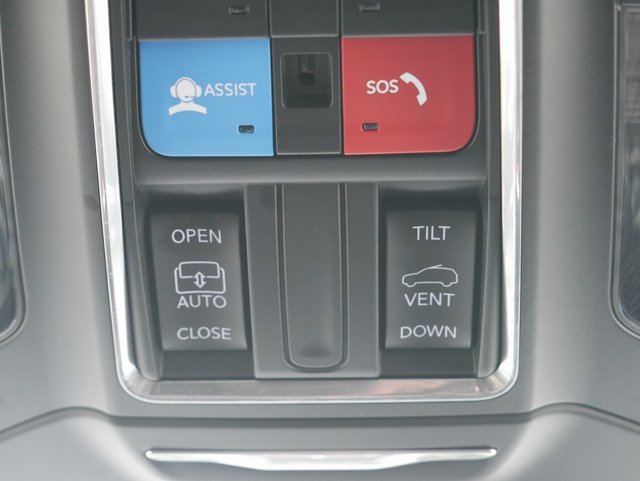 Used 2025 Jeep Grand Cherokee Altitude image 28