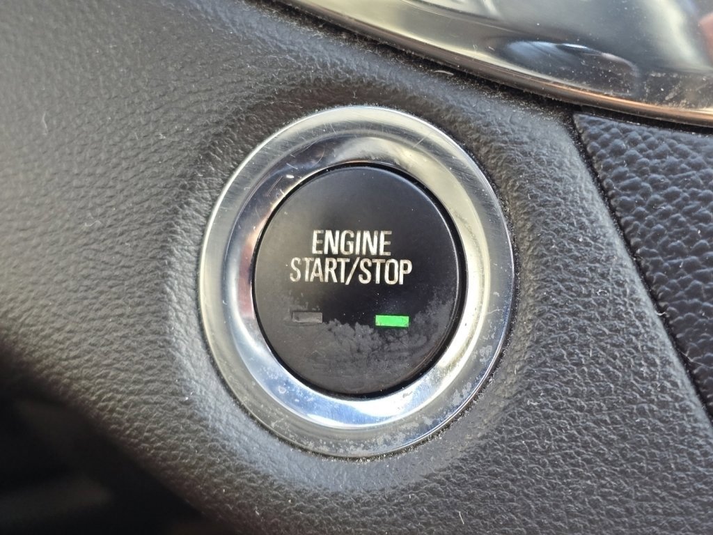 Used 2015 Chevrolet Impala LTZ image 24