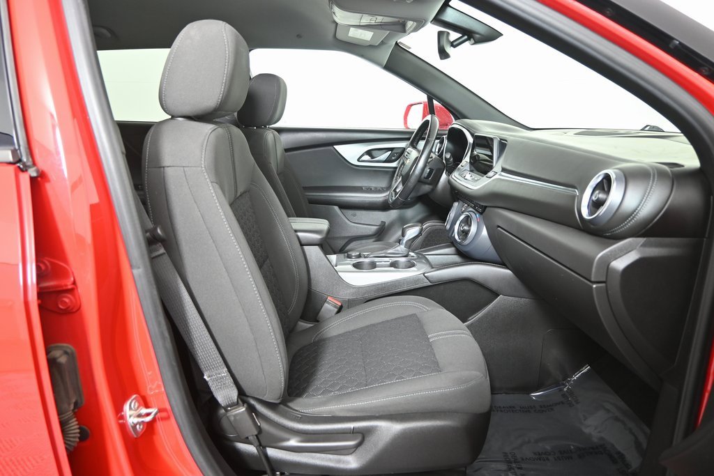 Used 2019 Chevrolet Blazer LT image 13
