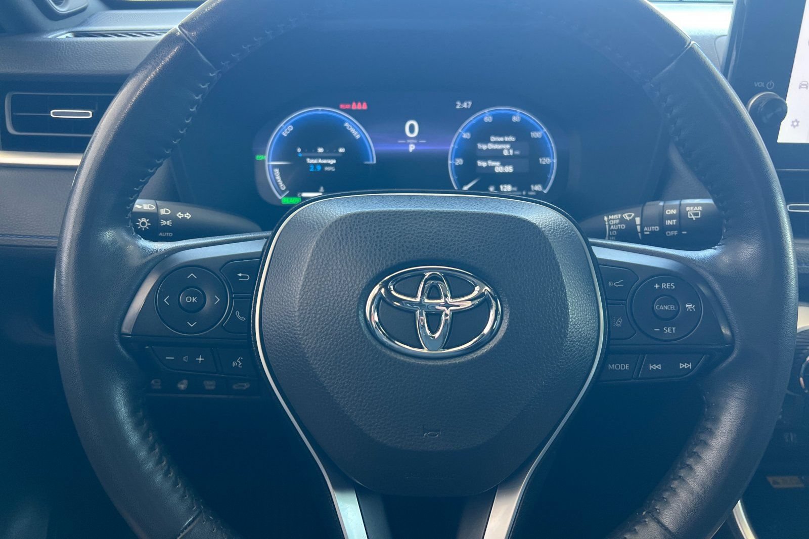 Used 2023 Toyota RAV4 XSE AWD/4WD image 20