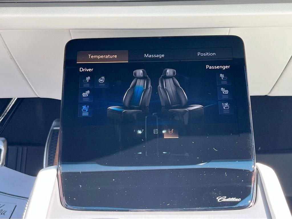 New 2026 Cadillac Vistiq Sport w/ LPO, Floor Liner Package image 16