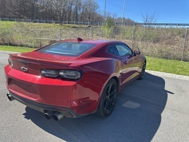 Used 2022 Chevrolet Camaro LT w/ RS Package image 21
