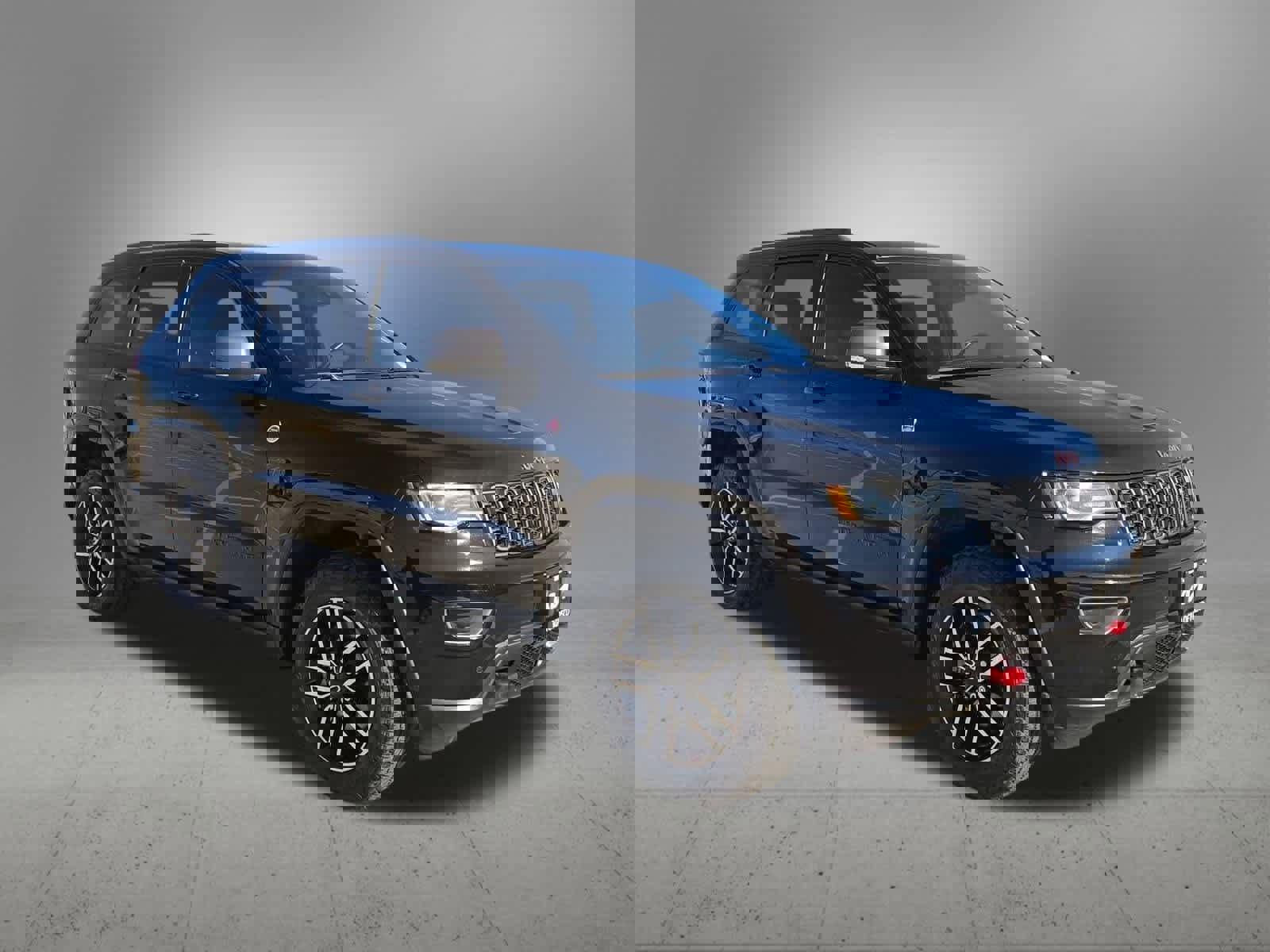 Used 2020 Jeep Grand Cherokee Trailhawk w/ Trailhawk Luxury Group image 8