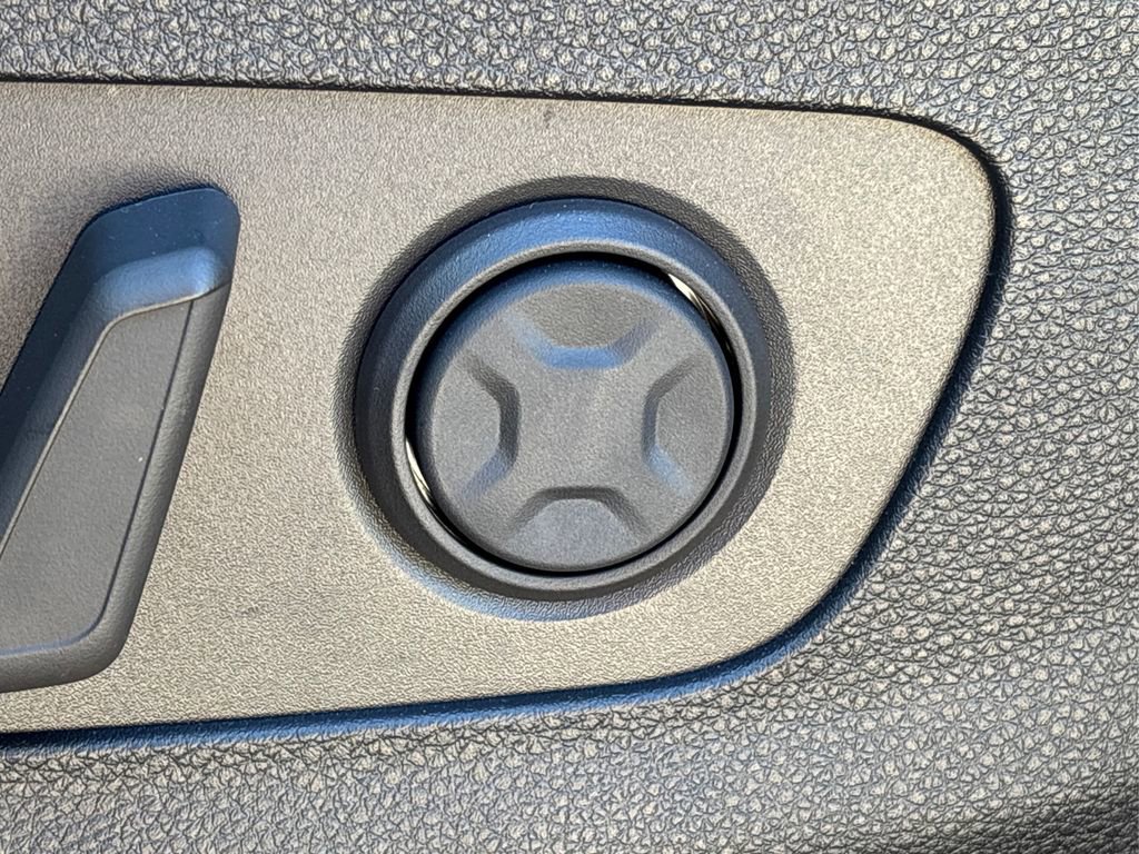 New 2025 Kia Carnival SX Prestige FWD image 15