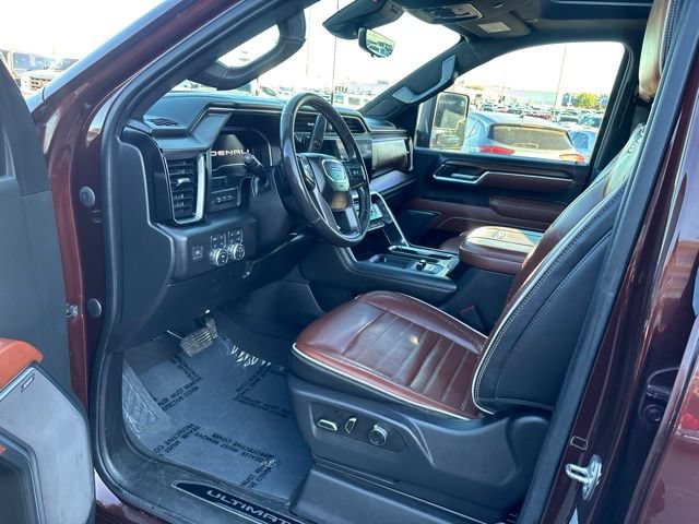 Used 2024 GMC Sierra 2500 Denali Ultimate AWD/4WD image 13