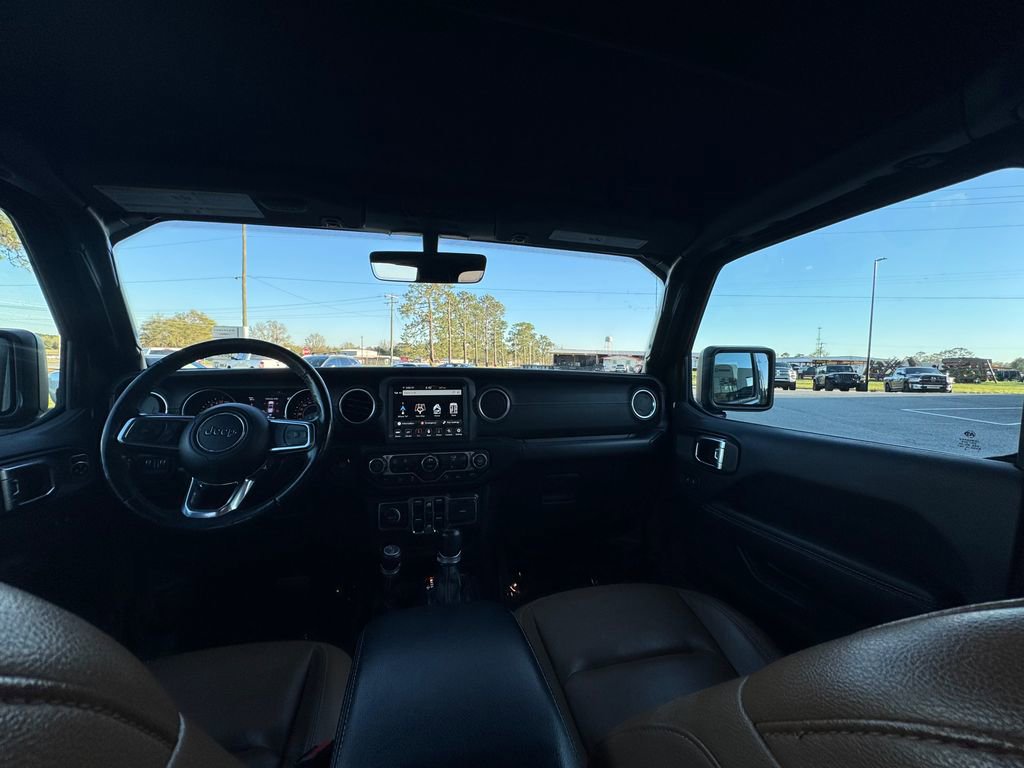 Used 2022 Jeep Gladiator Overland w/ LED Lighting Group image 21