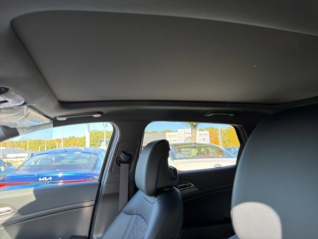 New 2026 Kia Sportage X-Line w/ X-Line Premium Package image 13