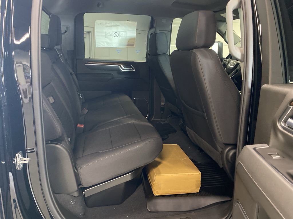 New 2025 GMC Sierra 3500 SLE w/ SLE Value Package image 15
