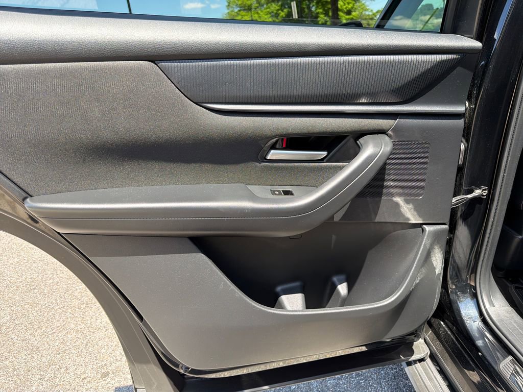 Used 2024 MAZDA CX-90 3.3 Turbo w/ Select Package image 29