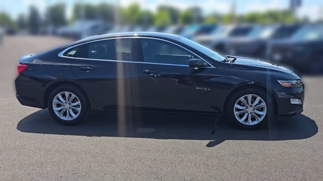 Used 2024 Chevrolet Malibu LT FWD image 2