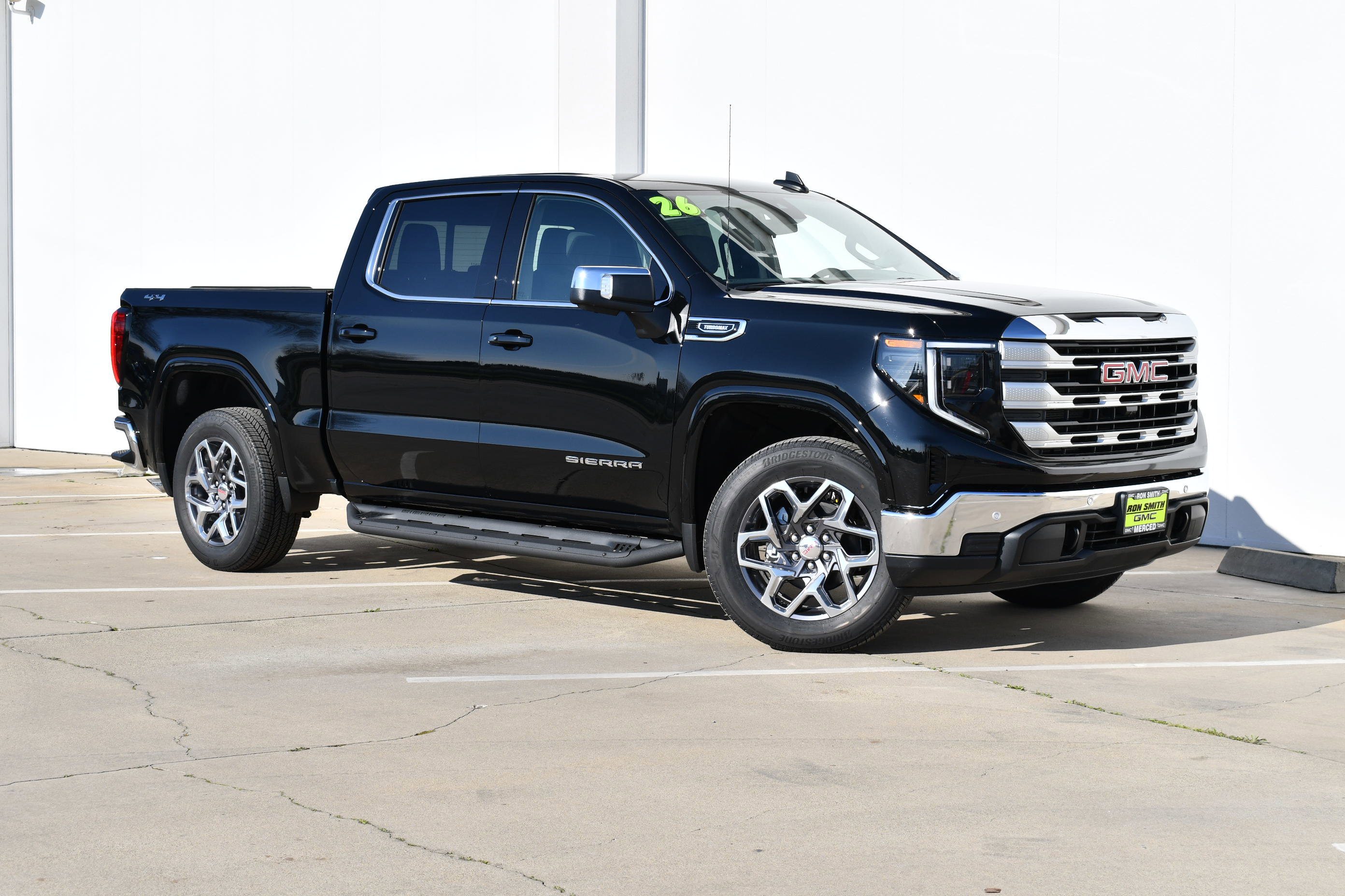 New 2026 GMC Sierra 1500 SLE w/ Preferred Package image 2