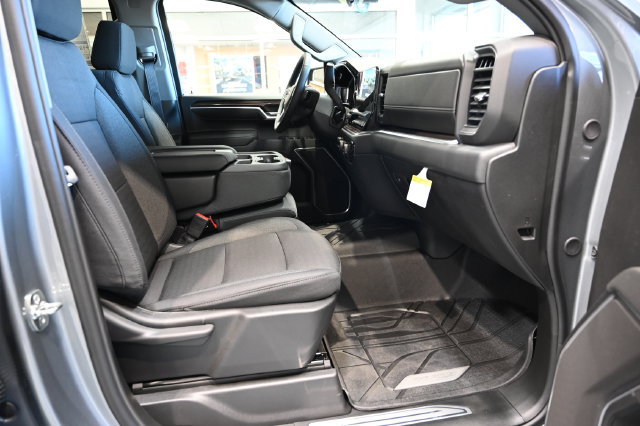 New 2026 Chevrolet Silverado 1500 RST w/ RST Select Package AWD/4WD image 11