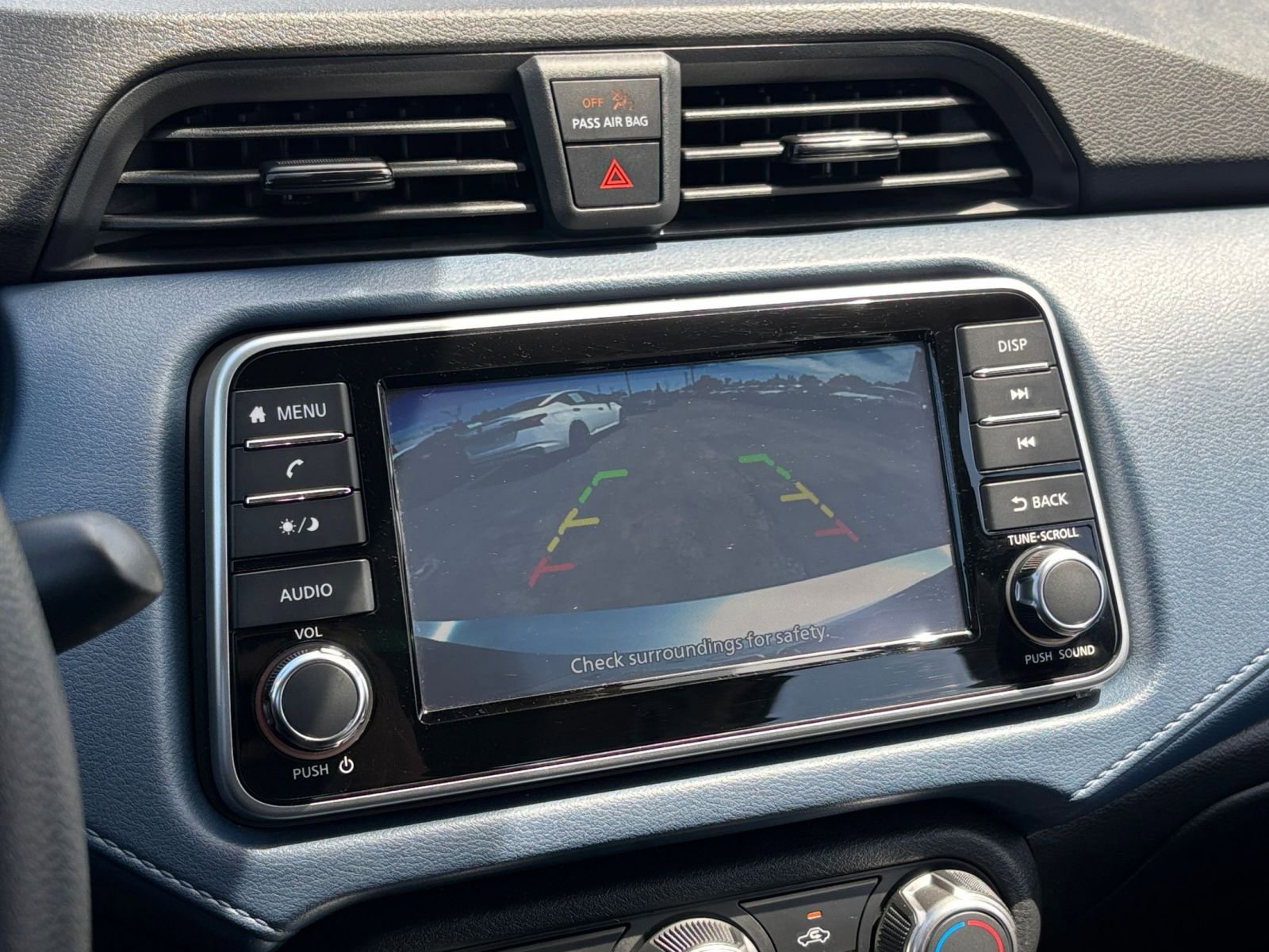 Used 2025 Nissan Versa SV FWD image 22