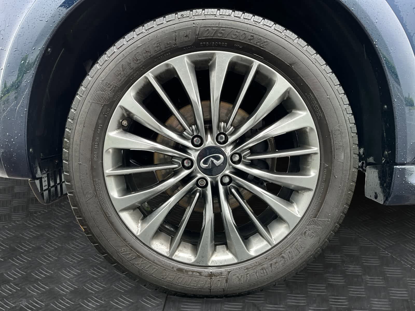 Used 2019 INFINITI QX80 Luxe w/ 22" Wheel Package AWD/4WD image 16