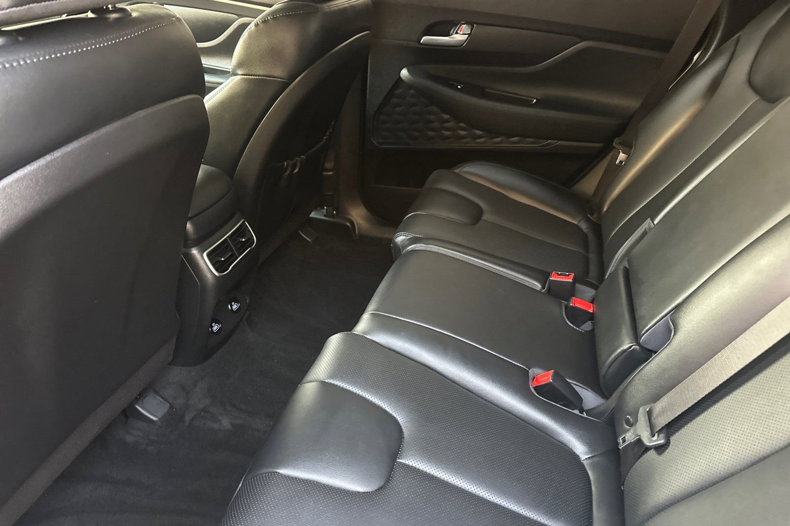 Used 2023 Hyundai Santa Fe XRT image 12