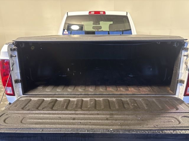 Used 2015 RAM 2500 Tradesman w/ Chrome Appearance Group image 9