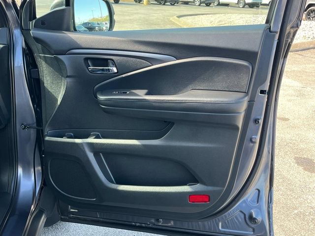 Used 2019 Honda Passport EX-L image 12
