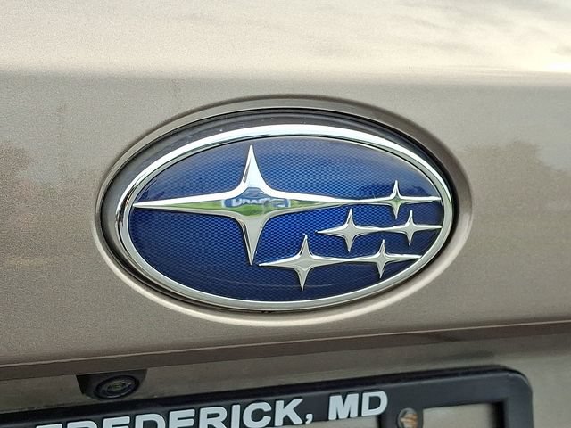 Used 2023 Subaru Outback Premium AWD/4WD image 28