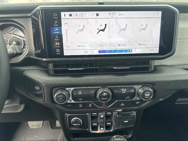 New 2026 Jeep Gladiator Sport image 11