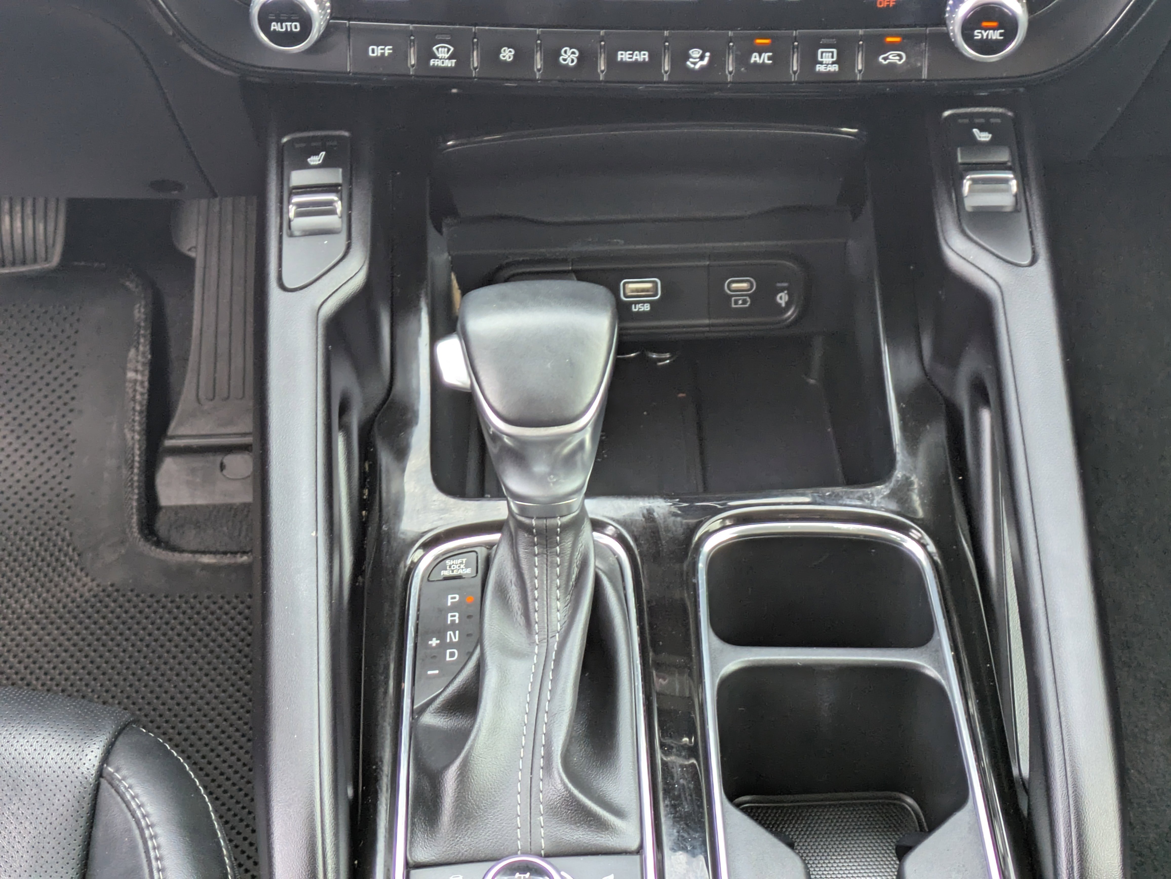 Used 2025 Kia Telluride S AWD/4WD image 21