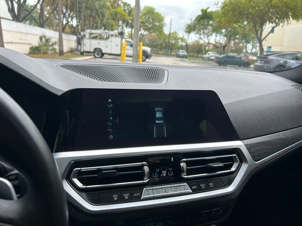 Used 2020 BMW 330i Sedan w/ Convenience Package image 27