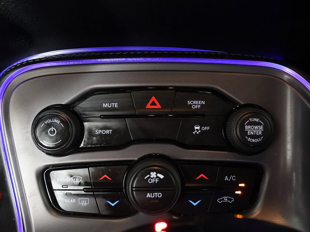 Used 2023 Dodge Challenger SXT RWD image 37