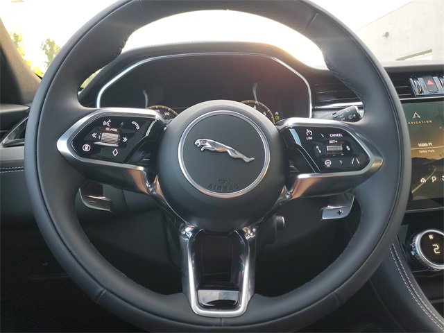 New 2026 Jaguar F-PACE R-Dynamic S image 27