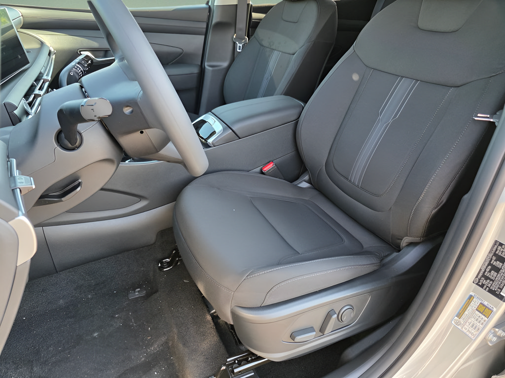New 2026 Hyundai Tucson SEL AWD/4WD image 13