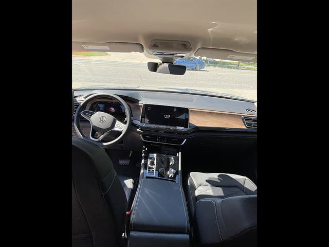 New 2026 Volkswagen Atlas SE AWD/4WD image 10