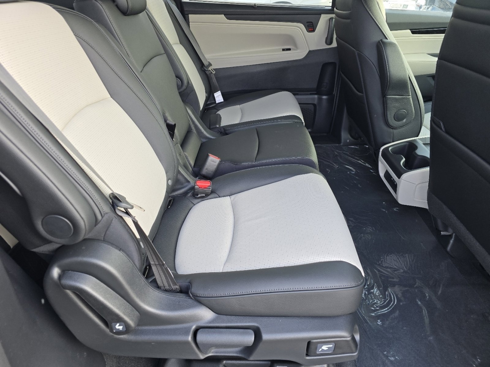 New 2026 Honda Odyssey Elite image 22