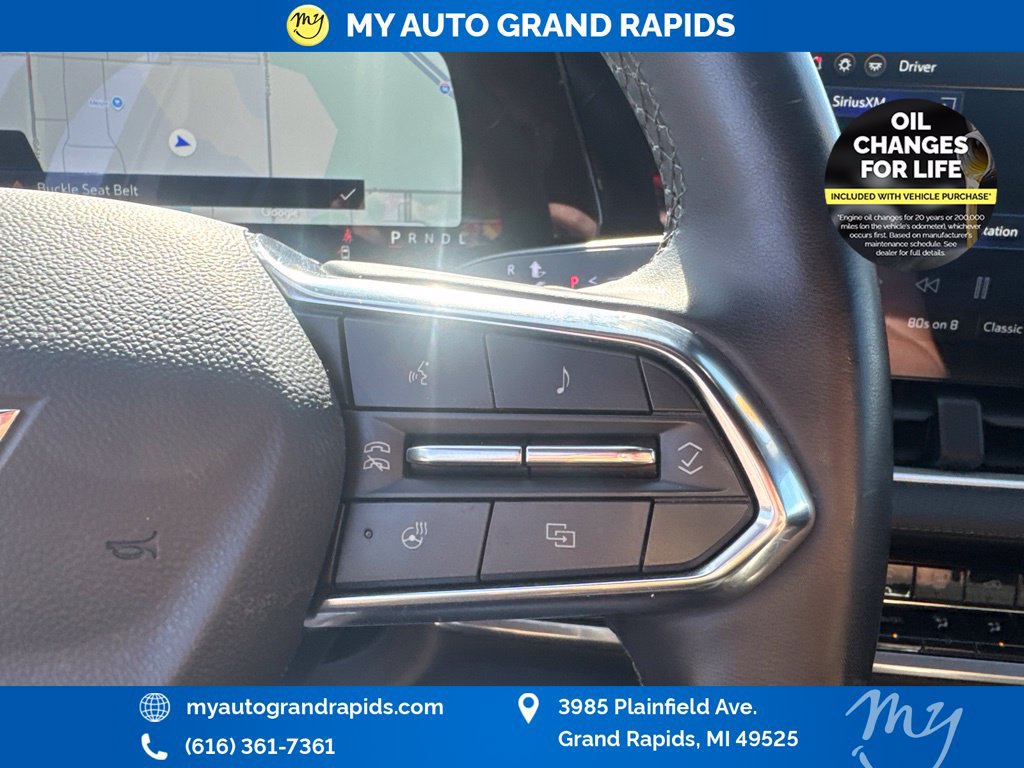 Used 2026 Chevrolet Equinox LT AWD/4WD image 17
