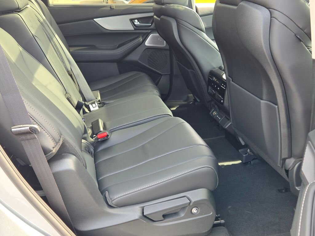 New 2026 Acura MDX SH-AWD w/ Technology Package image 13