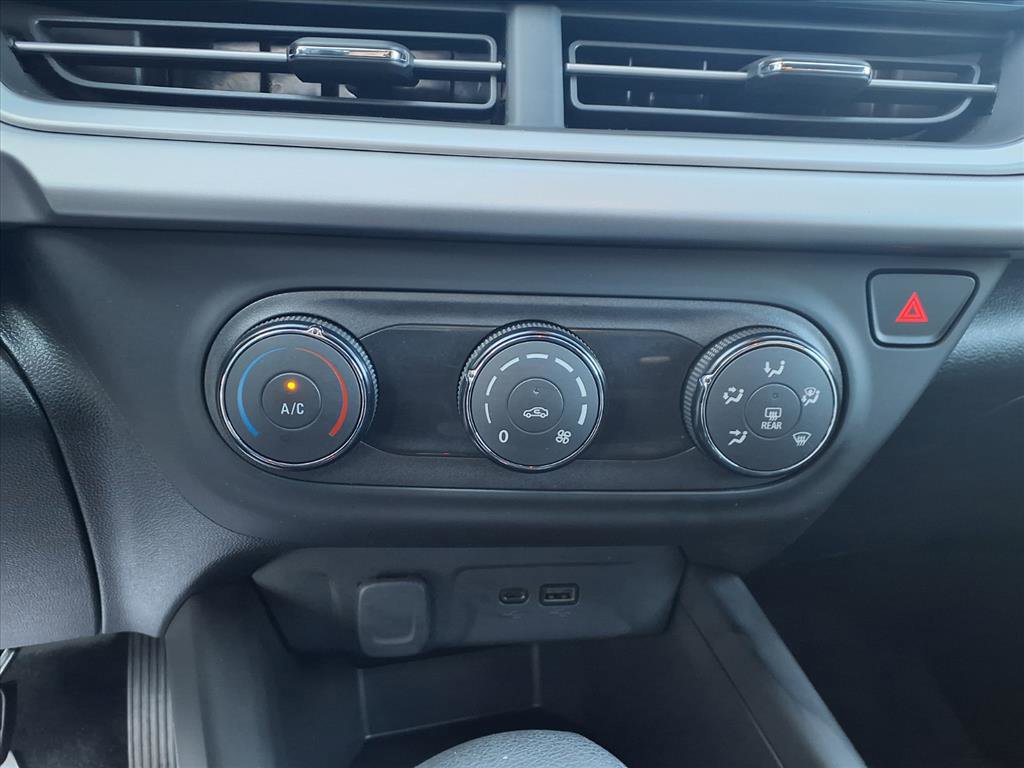 Used 2024 Chevrolet Trax LS image 16