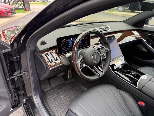 New 2026 Mercedes-Benz S 500 4MATIC image 13