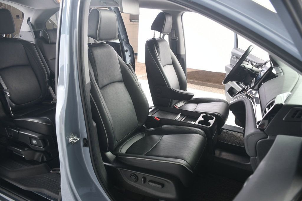 Used 2024 Honda Odyssey Elite image 30