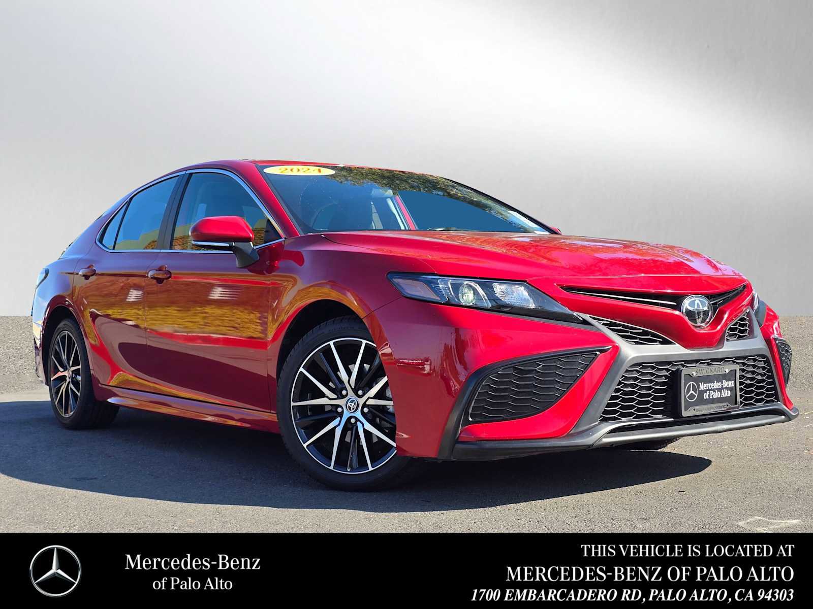 Used 2024 Toyota Camry SE