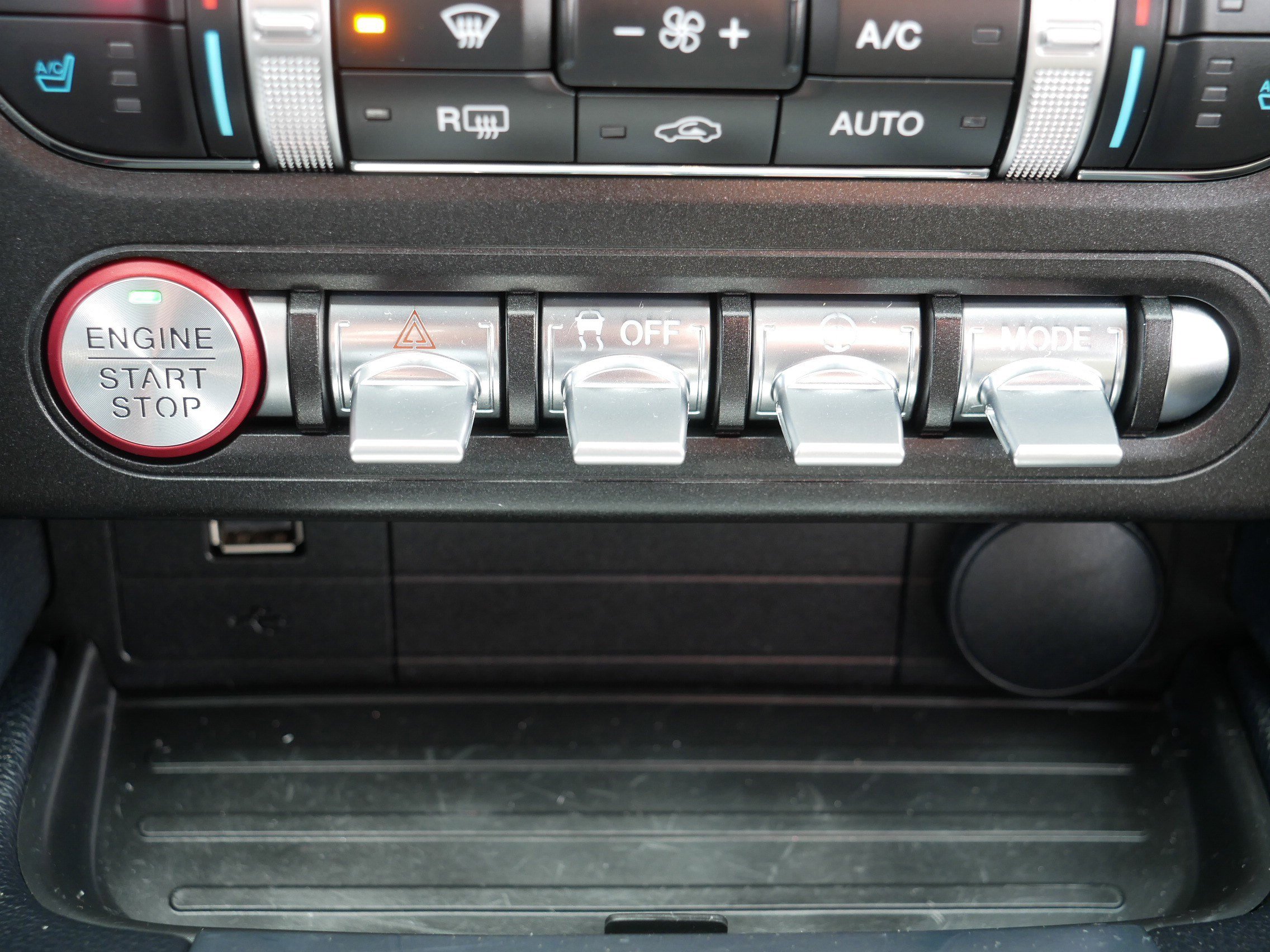 Used 2019 Ford Mustang GT Premium w/ Equipment Group 401A image 32