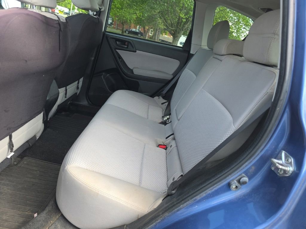 Used 2016 Subaru Forester 2.5i Premium w/ All-Weather Package AWD/4WD image 24