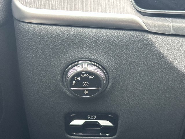 Certified 2026 Mercedes-Benz GLC 300 4MATIC image 26